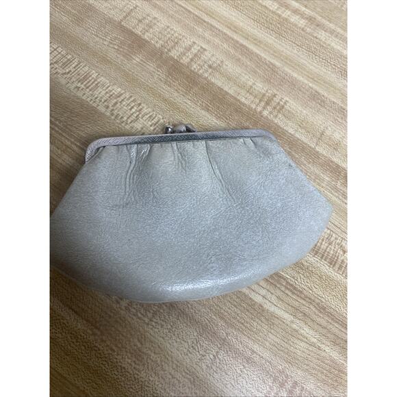 Vintage Dual Kiss Lock Coin Purse Wallet Cream Faux Leather - Picture 2 of 7